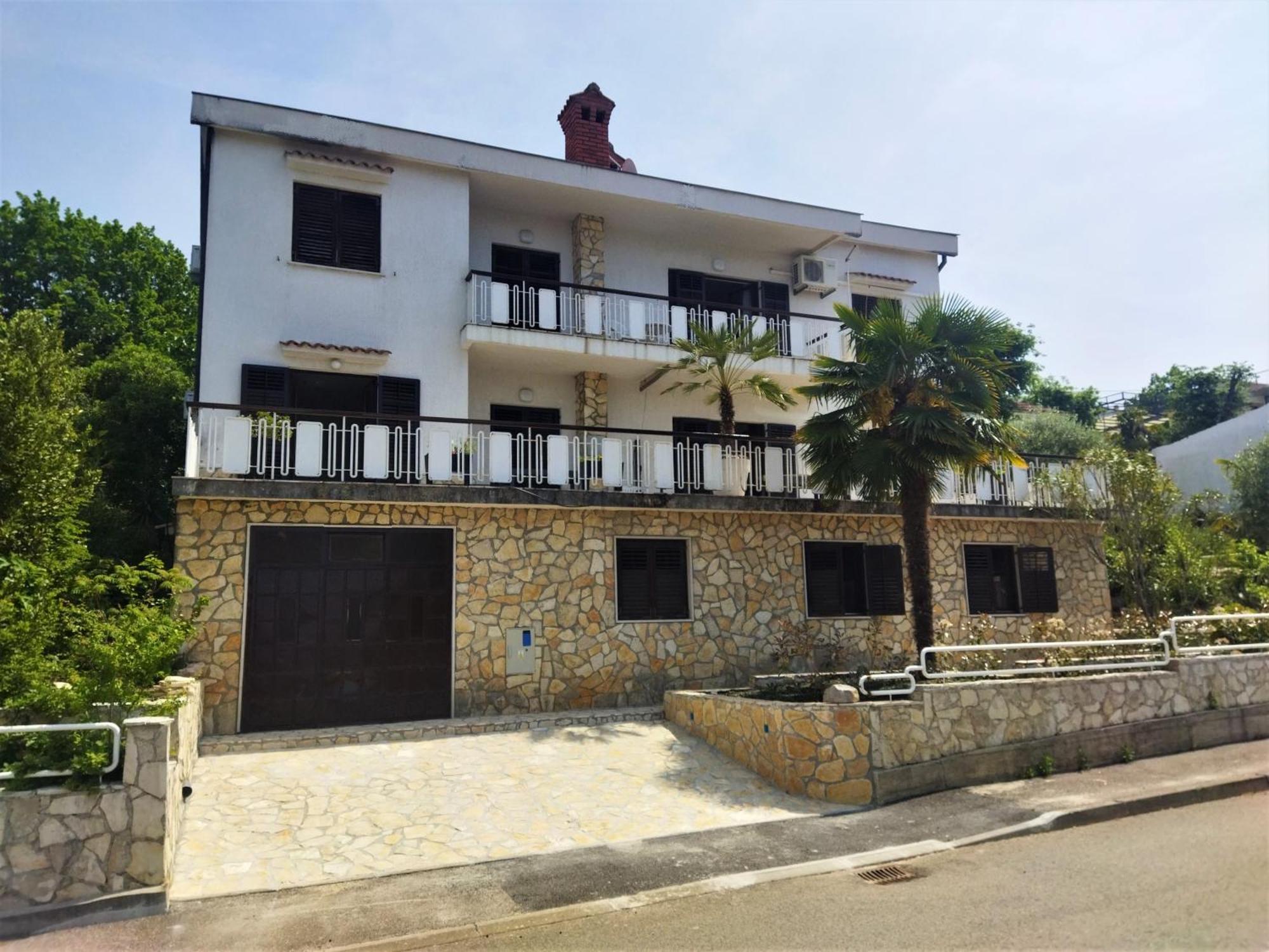 Martina Apartamento Njivice