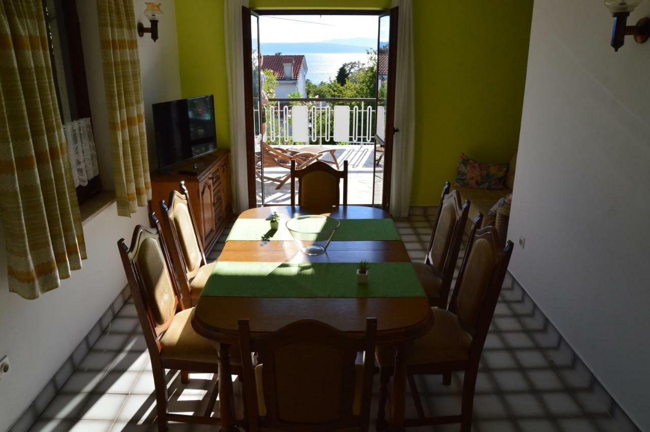 Martina Apartment Njivice