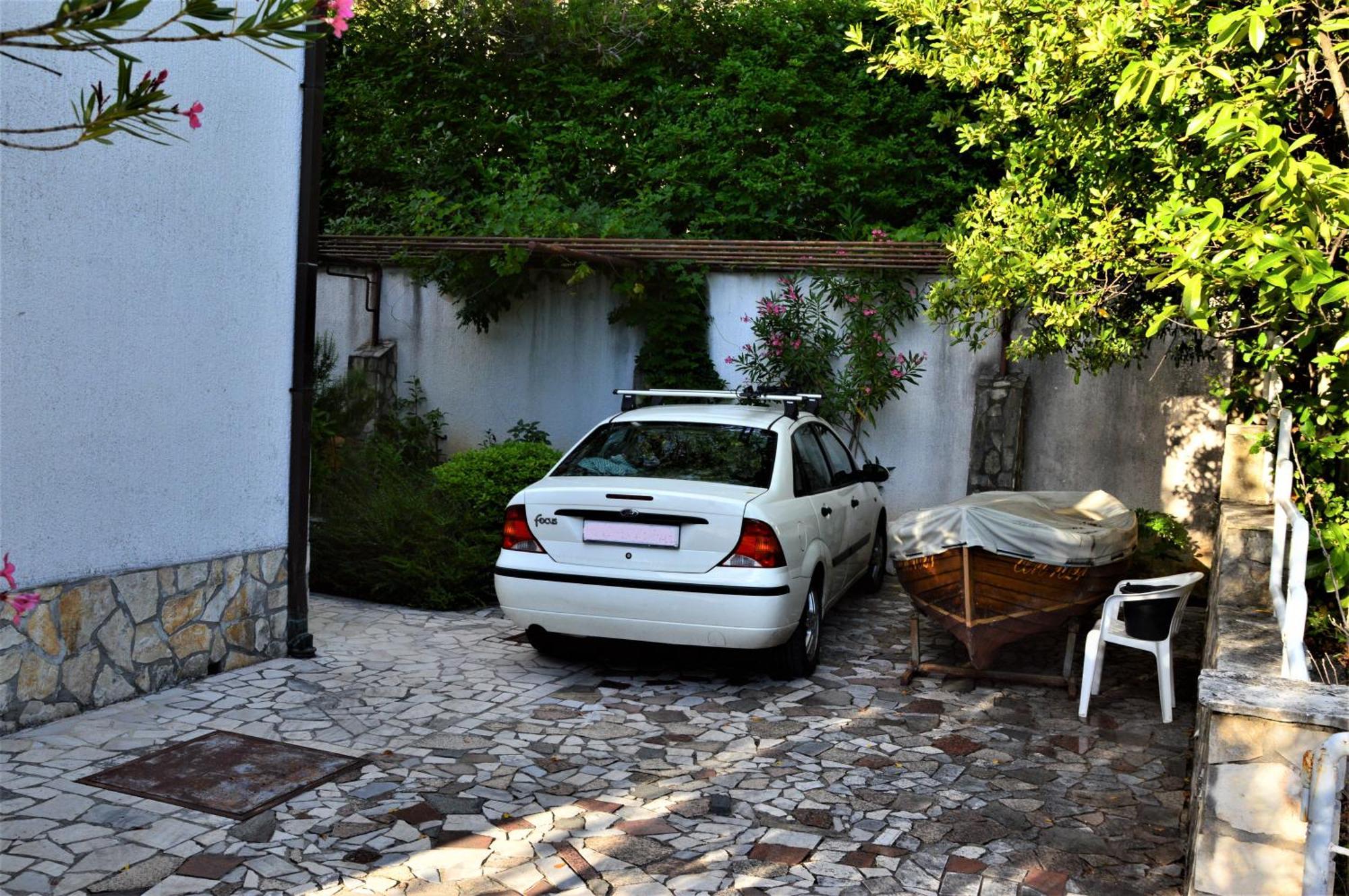 Martina Apartment Njivice